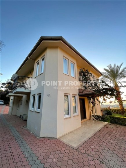 Двухэтажная вилла-близнец в 2300 метрах от моря в живописном, экологически чистом районе Аланьи - Каргыджак-id-7914-фото-2