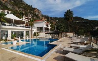 Atmospheric three-storey villa three and a half kilometers from the sea in the prestigious area of Alanya - Bektash-id-7916-photo-33