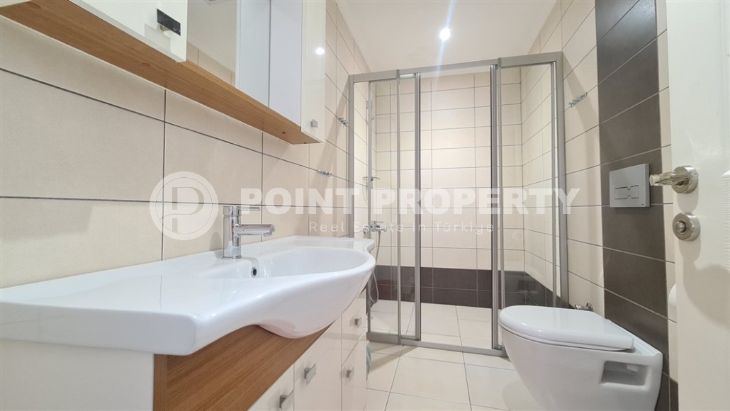 Большая двухуровневая квартира на 4-м этаже с мансардой в резиденции 2008 года постройки-id-7917-фото-18