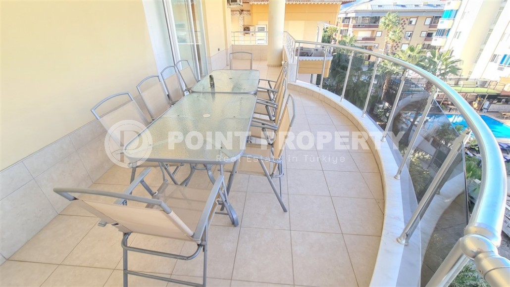 Большая двухуровневая квартира на 4-м этаже с мансардой в резиденции 2008 года постройки-id-7917-фото-21