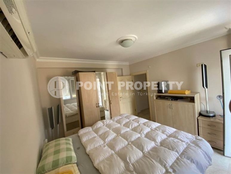 View four-room penthouse, 177m² in the heart of Alanya in a cozy residence with infrastructure-id-1617-photo-9