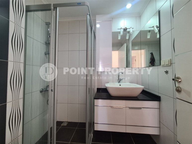 Атмосферная квартира 2+1 с современным дизайном, стильной мебелью и бытовой техникой в спокойном районе Аланьи - Тосмур-id-7921-фото-11