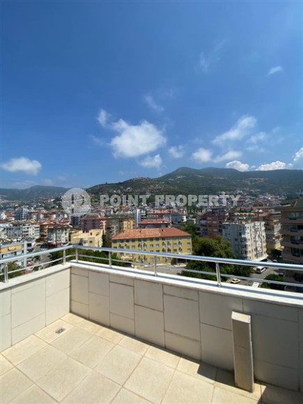 View four-room penthouse, 177m² in the heart of Alanya in a cozy residence with infrastructure-id-1617-photo-16