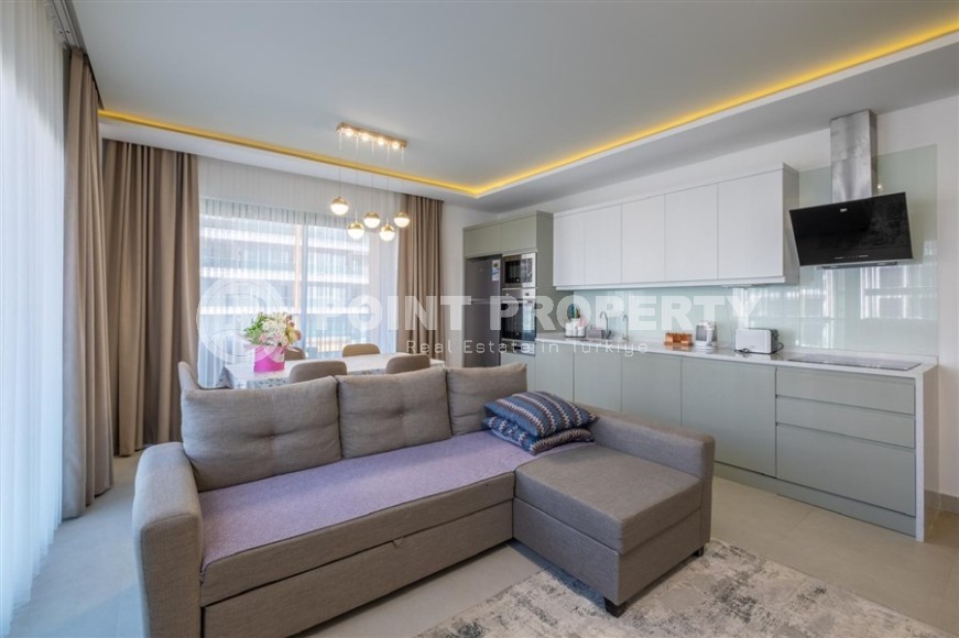 Благоустроенная квартира 2+1 на первой линии от моря, в центре престижного района Аланьи - Кестель-id-7927-фото-2