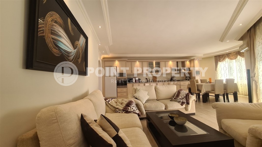 Панорамная квартира с видом на город и море на 9-м этаже в резиденции 2009 года постройки-id-7928-фото-2