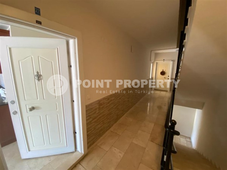 View four-room penthouse, 177m² in the heart of Alanya in a cozy residence with infrastructure-id-1617-photo-24