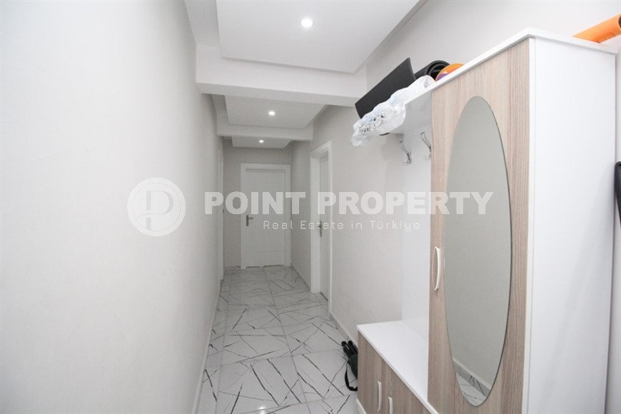 Светлая, уютная квартира с мебелью и бытовой техникой на 1-м этаже в жилом комплексе 2020 года постройки-id-7942-фото-9