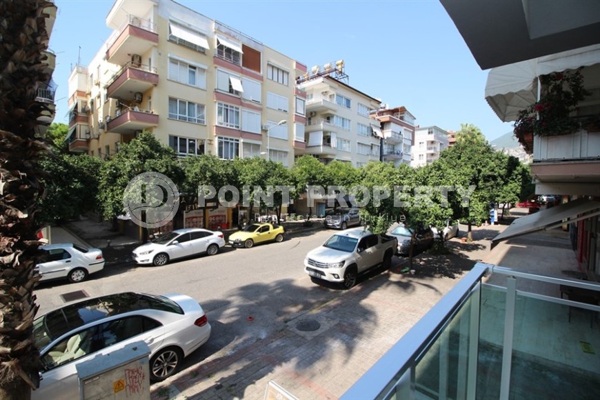 Светлая, уютная квартира с мебелью и бытовой техникой на 1-м этаже в жилом комплексе 2020 года постройки-id-7942-фото-13