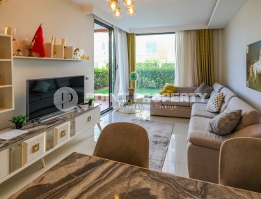 Атмосферная квартира с собственным садом на первой линии от моря, в центре престижного района Аланьи - Кестель-id-7944-фото-2