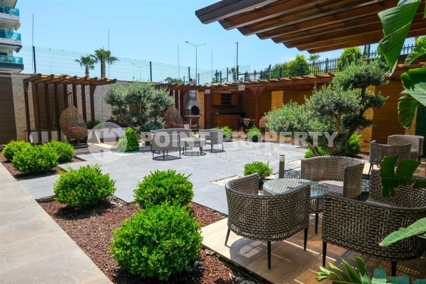 Атмосферная квартира с собственным садом на первой линии от моря, в центре престижного района Аланьи - Кестель-id-7944-фото-18