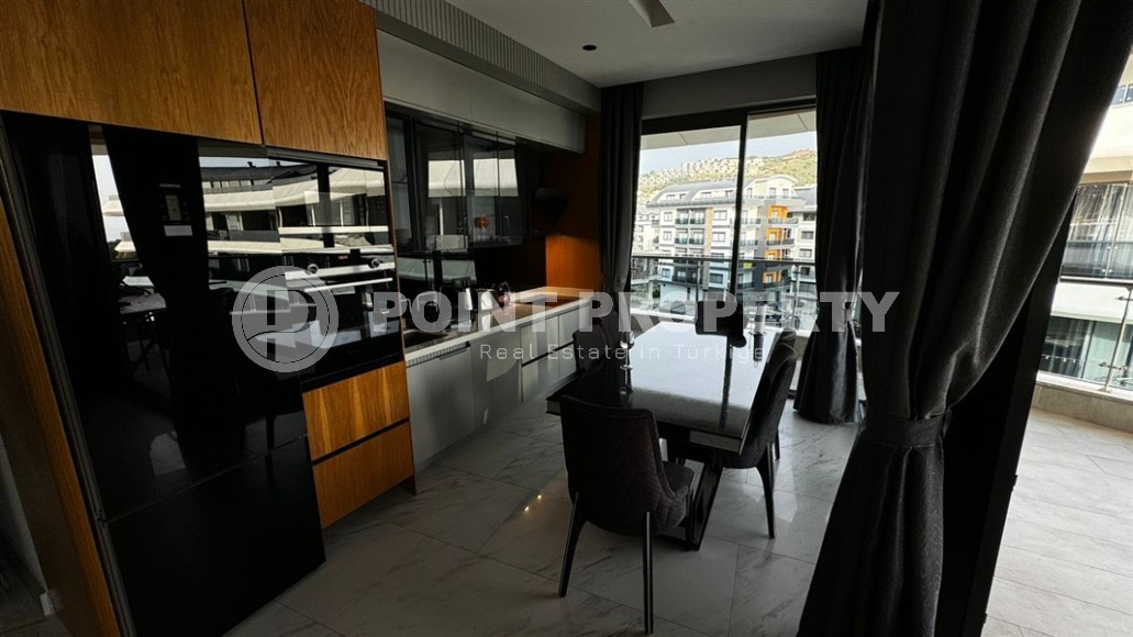 Современная квартира с панорамным видом на море, на 4-м этаже в жилом комплексе с отельной инфраструктурой, построенном в 2020 году-id-7948-фото-4