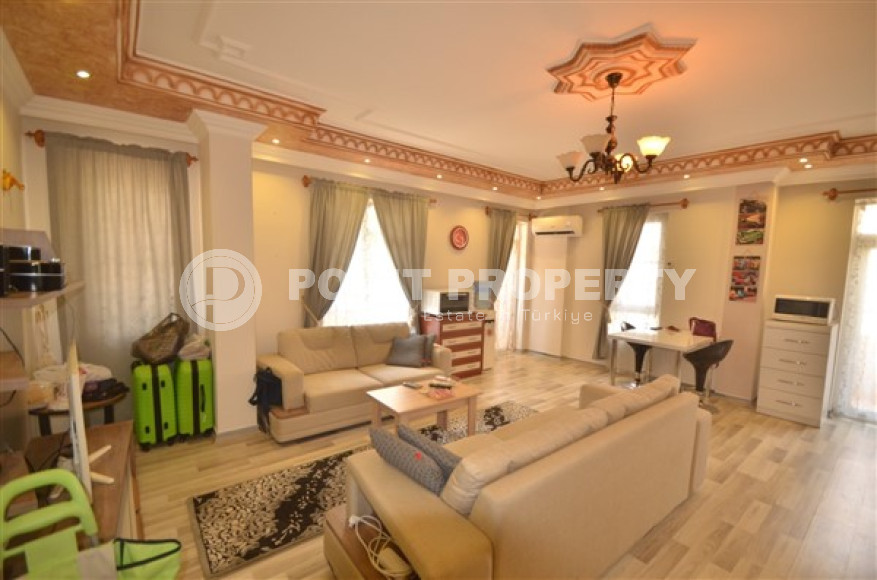 Three-room apartment, 120 m² in the heart of Alanya in a cozy residence with infrastructure-id-1619-photo-2