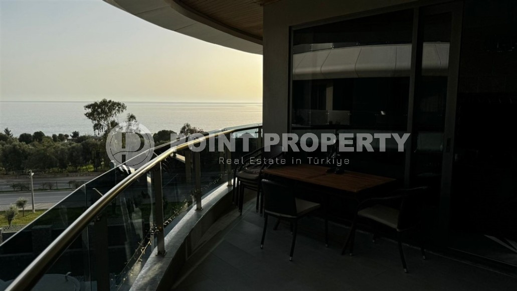 Современная квартира с панорамным видом на море, на 4-м этаже в жилом комплексе с отельной инфраструктурой, построенном в 2020 году-id-7948-фото-11