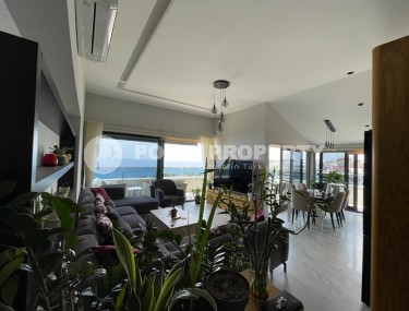 Квартира с роскошным видом на море в 50 метрах от пляжа, в центре района Каргыджак-id-7949-фото-2