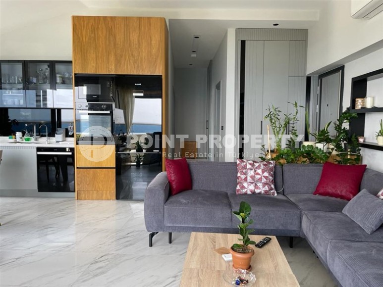 Квартира с роскошным видом на море в 50 метрах от пляжа, в центре района Каргыджак-id-7949-фото-4