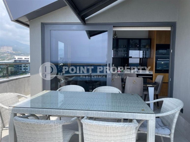 Квартира с роскошным видом на море в 50 метрах от пляжа, в центре района Каргыджак-id-7949-фото-14