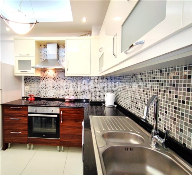 Комфортабельная квартира 1+1 с просторным застекленным балконом, на 3-м этаже в современном жилом комплексе с отельной инфраструктурой-id-7951-фото-4