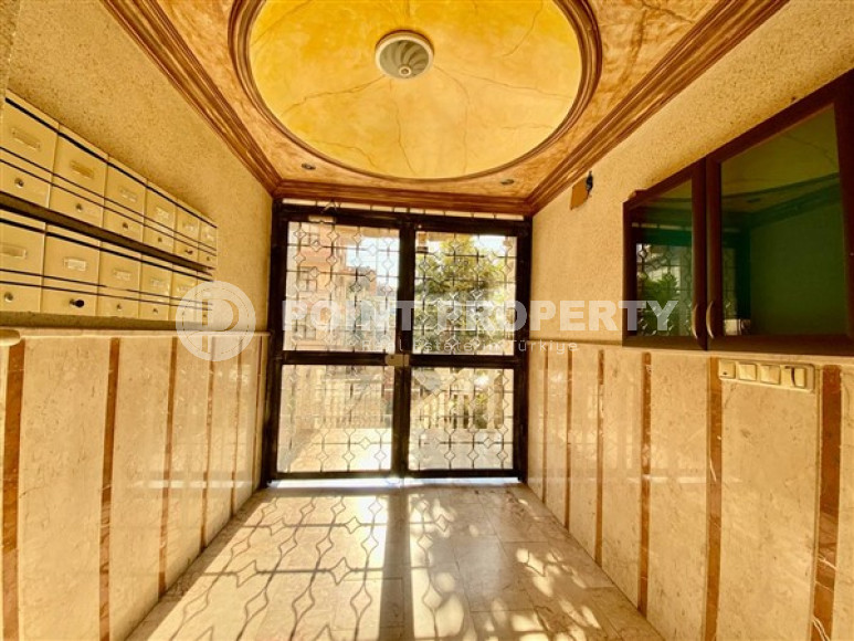 Three-room apartment, 120 m² in the heart of Alanya in a cozy residence with infrastructure-id-1619-photo-20