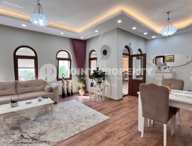 Просторная квартира 3+1, общей площадью 130 м2, на 1-м этаже в доме 2000 года постройки-id-7952-фото-2