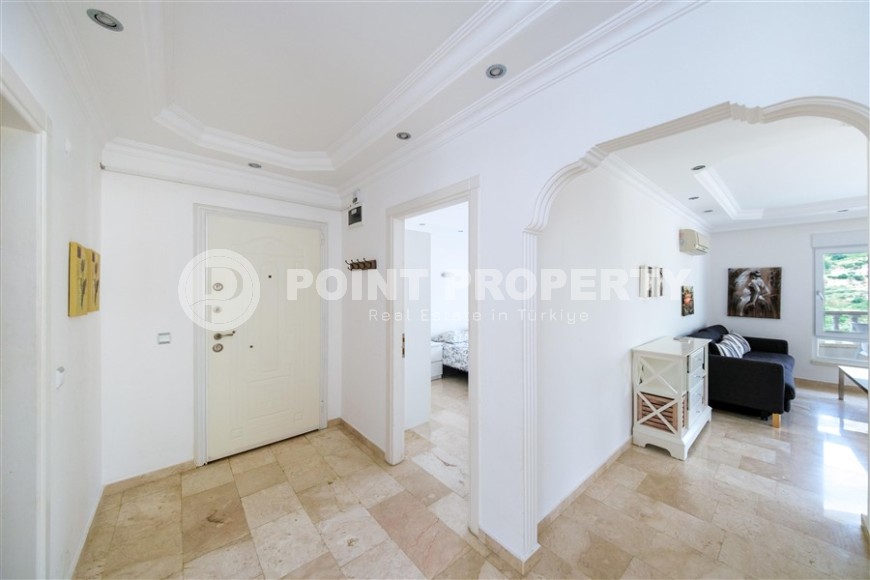 Атмосферная квартира с собственным ухоженным двориком, в двух с половиной километрах от моря-id-7953-фото-9