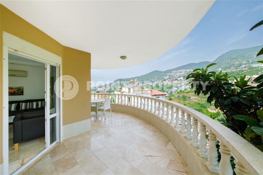 Атмосферная квартира с собственным ухоженным двориком, в двух с половиной километрах от моря-id-7953-фото-12