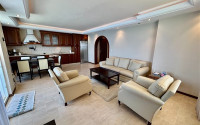 Large view apartment with two bedrooms, 120m², on the first line in Mahmutlar, Alanya-id-1621-photo-4