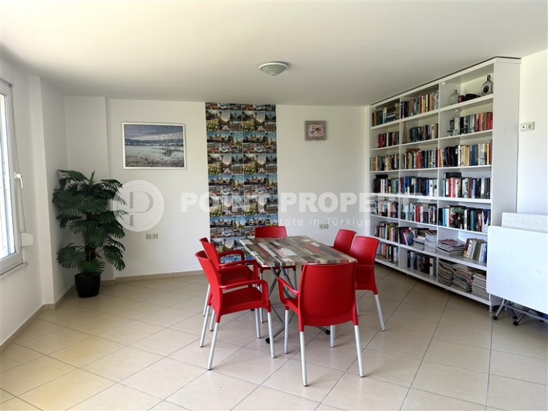 Comfortable 2+1 apartment 850 meters from the sea, in the modern area of Alanya - Cikcilli-id-7962-photo-17