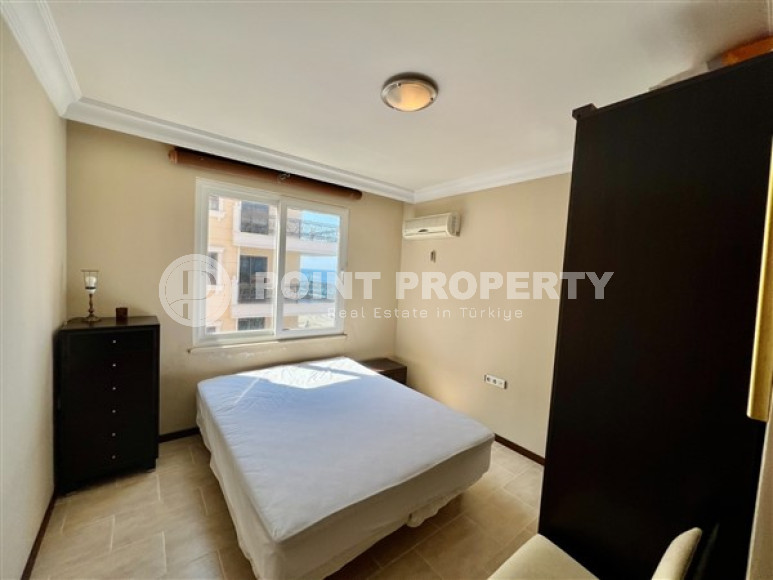 Large view apartment with two bedrooms, 120m², on the first line in Mahmutlar, Alanya-id-1621-photo-12
