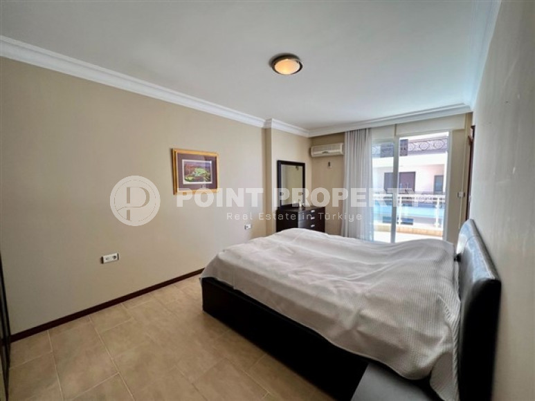 Large view apartment with two bedrooms, 120m², on the first line in Mahmutlar, Alanya-id-1621-photo-14