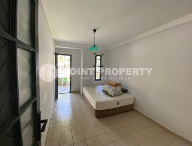 Inexpensive 1+1 apartment on the 1st floor in a residential complex with hotel infrastructure, built in 2005-id-7965-photo-4