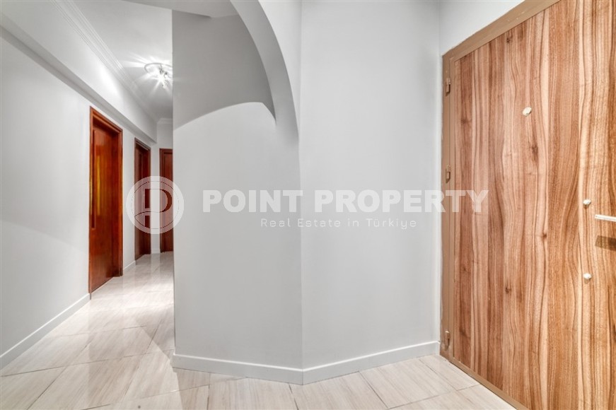 Квартира с роскошной локацией на первой линии от моря, в центре района Махмутлар-id-7970-фото-13