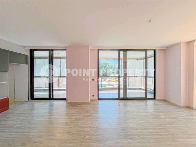 Apartment with high-quality fine finishing on the 2nd floor in a modern residential complex built in 2019-id-7981-photo-2
