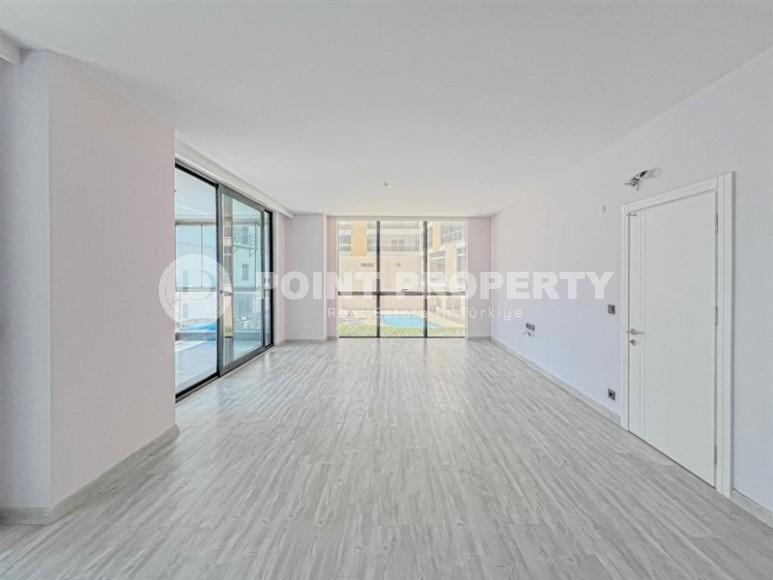 Apartment with high-quality fine finishing on the 2nd floor in a modern residential complex built in 2019-id-7981-photo-4
