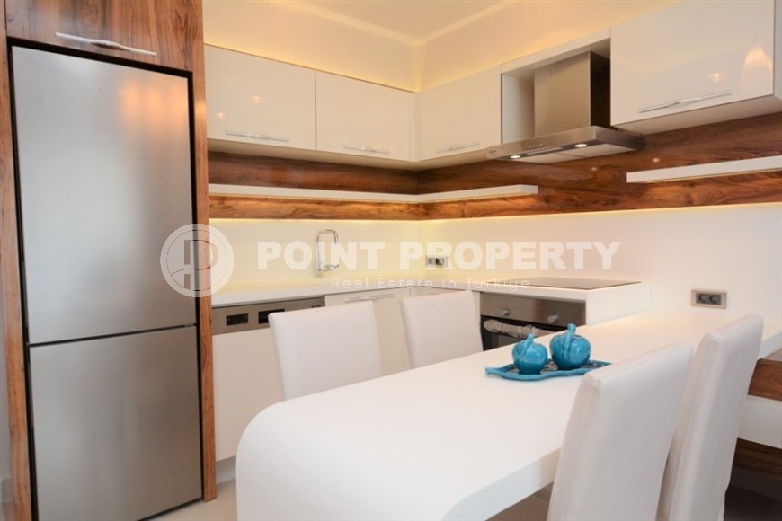 Modern, comfortable 1+1 apartment 250 meters from the beach, in the center of Mahmutlar-id-7986-photo-9