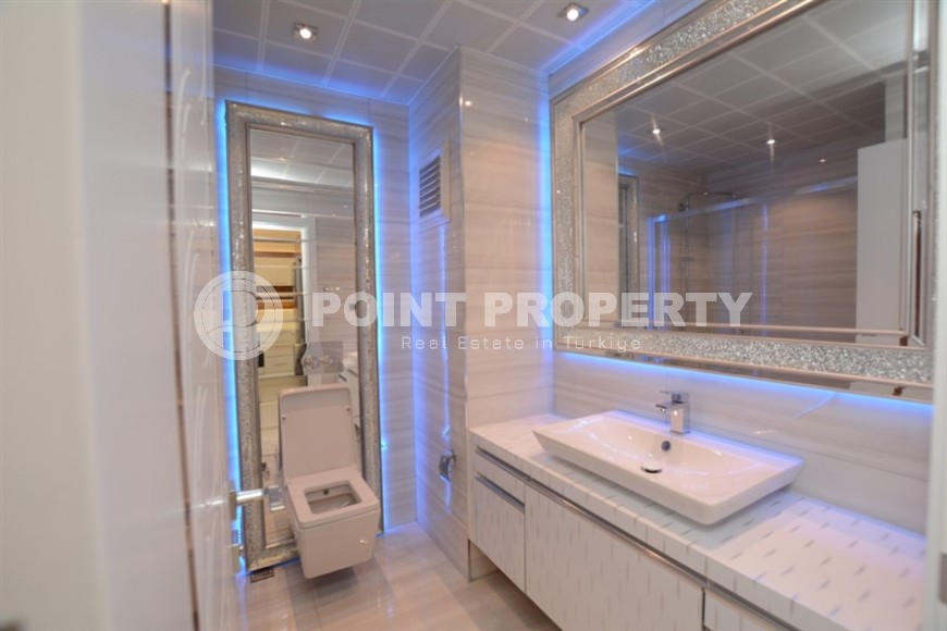 Modern, comfortable 1+1 apartment 250 meters from the beach, in the center of Mahmutlar-id-7986-photo-10