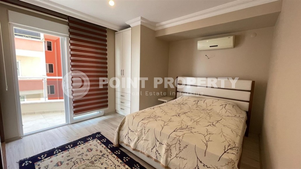 Благоустроенная квартира с роскошной локацией на первой линии от моря, в центре района Махмутлар-id-7989-фото-8