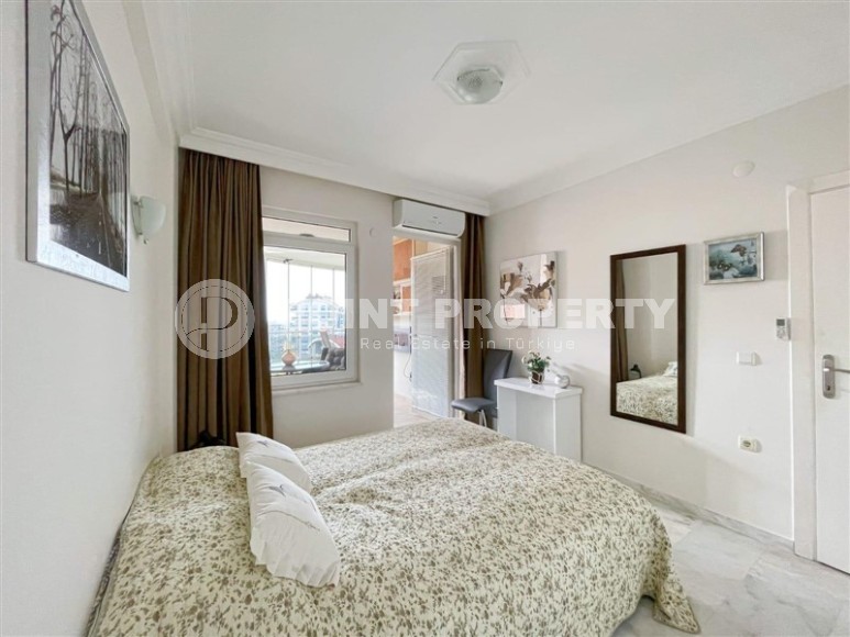 Атмосферная квартира 2+1 с двумя большими застекленными балконами, в 700 метрах от моря-id-7990-фото-6