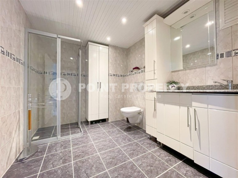 Атмосферная квартира 2+1 с двумя большими застекленными балконами, в 700 метрах от моря-id-7990-фото-10