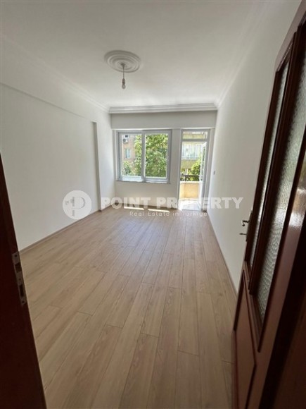 Недорогая квартира с топовой локацией в 300 метрах от моря, в центре Аланьи-id-7994-фото-4