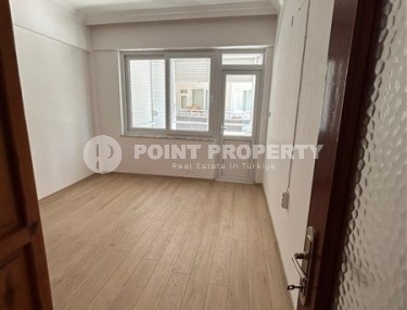 Inexpensive apartment with a top location 300 meters from the sea, in the center of Alanya-id-7994-photo-5