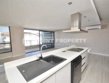 Новая квартира с видом на город и море, на 3-м этаже в современном жилом комплексе с отельной инфраструктурой, построенном в 2020 году-id-7998-фото-5