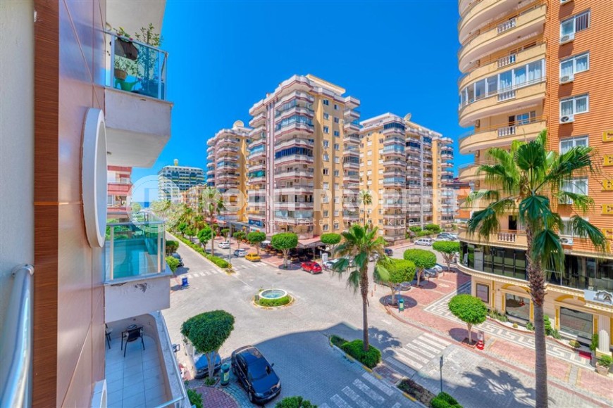 Bright, modern apartment with designer renovation in the center of the popular area of Alanya - Mahmutlar-id-7999-photo-19