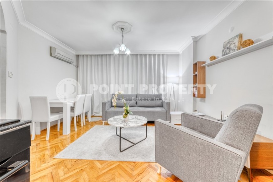 Modern 1+1 apartment 450 meters from the famous Cleopatra Beach, in the center of Alanya-id-8000-photo-3