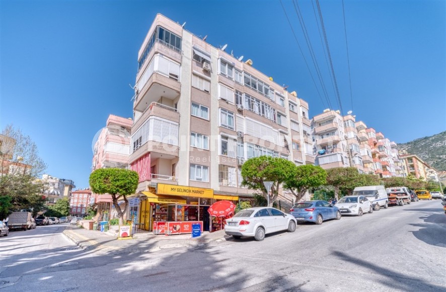 Modern 1+1 apartment 450 meters from the famous Cleopatra Beach, in the center of Alanya-id-8000-photo-16