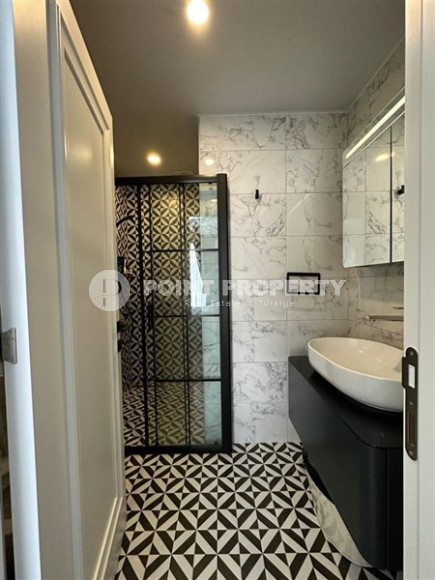 Готовая к проживанию квартира в 600 метрах от моря, в центре живописного района Аланьи - Нижняя Оба-id-8001-фото-7