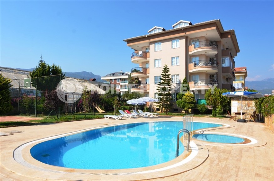 Готовая к проживанию квартира в 600 метрах от моря, в центре живописного района Аланьи - Нижняя Оба-id-8001-фото-11