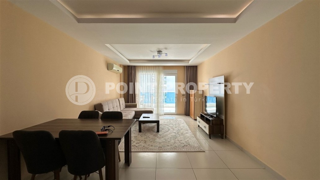 Spacious 1+1 apartment, with a total area of 70 m2, on the 3rd floor in a residential complex with hotel infrastructure in the center of Mahmutlar district-id-8002-photo-2