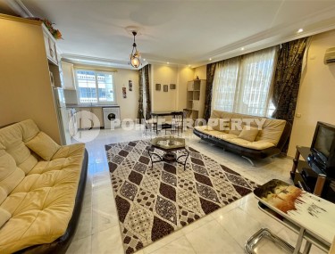 Просторная меблированная квартира 2+1 в 300 метрах от моря, в центре района Оба-id-8004-фото-2