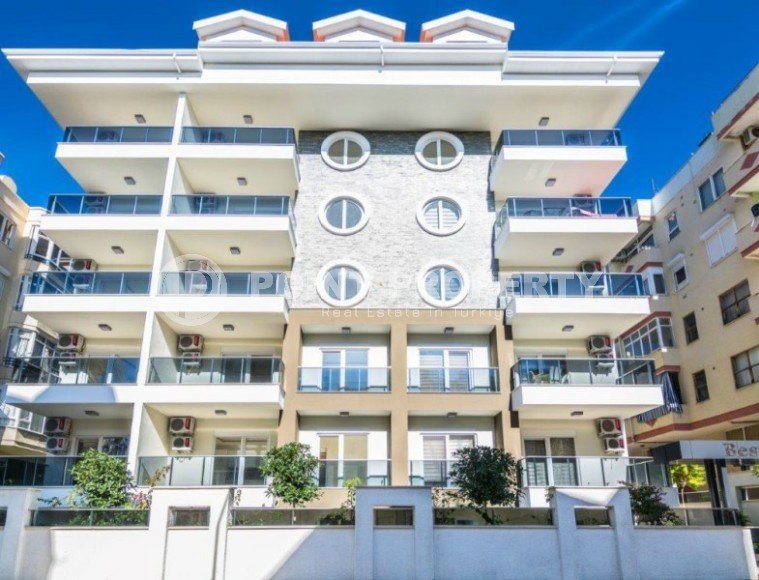 Готовая к проживанию квартира с мебелью и бытовой техникой, в 500 метрах от знаменитого пляжа Клеопатры-id-8010-фото-17