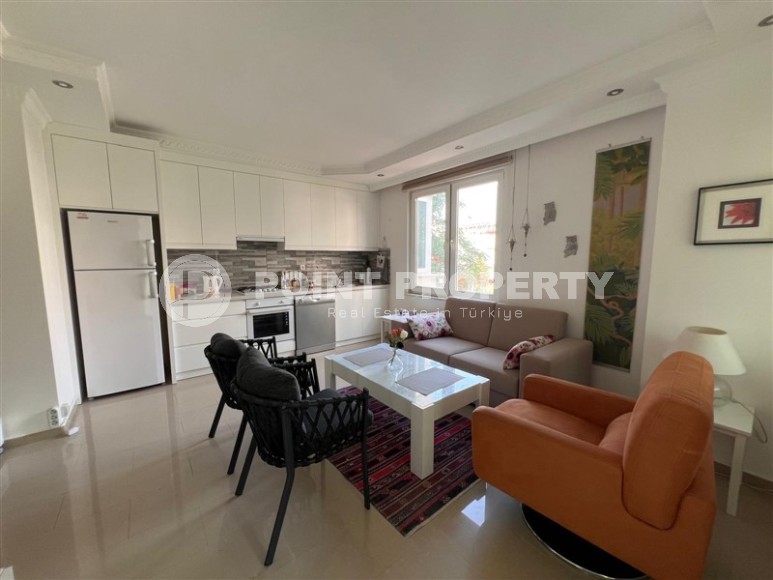 Комфортабельная меблированная квартира 2+1 в 150 метрах от пляжа, в центре европейского района Аланьи - Нижняя Оба-id-8013-фото-2